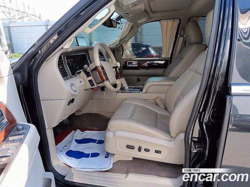 Lincoln Navigator 2014