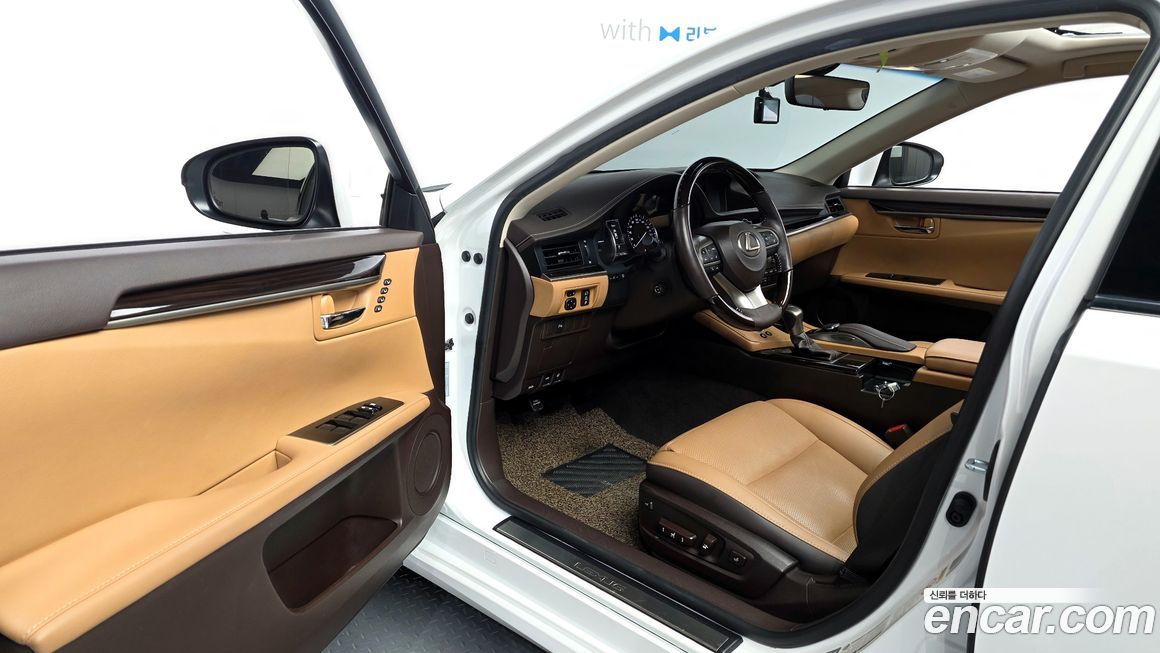 Lexus ES 2017