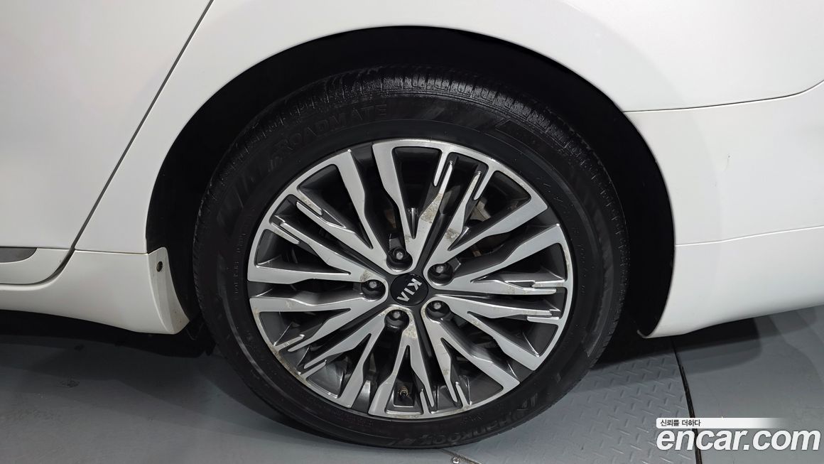 Kia K7 2020