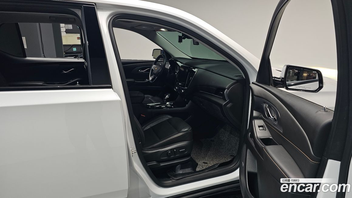 ChevroletGMDaewoo Traverse 2021