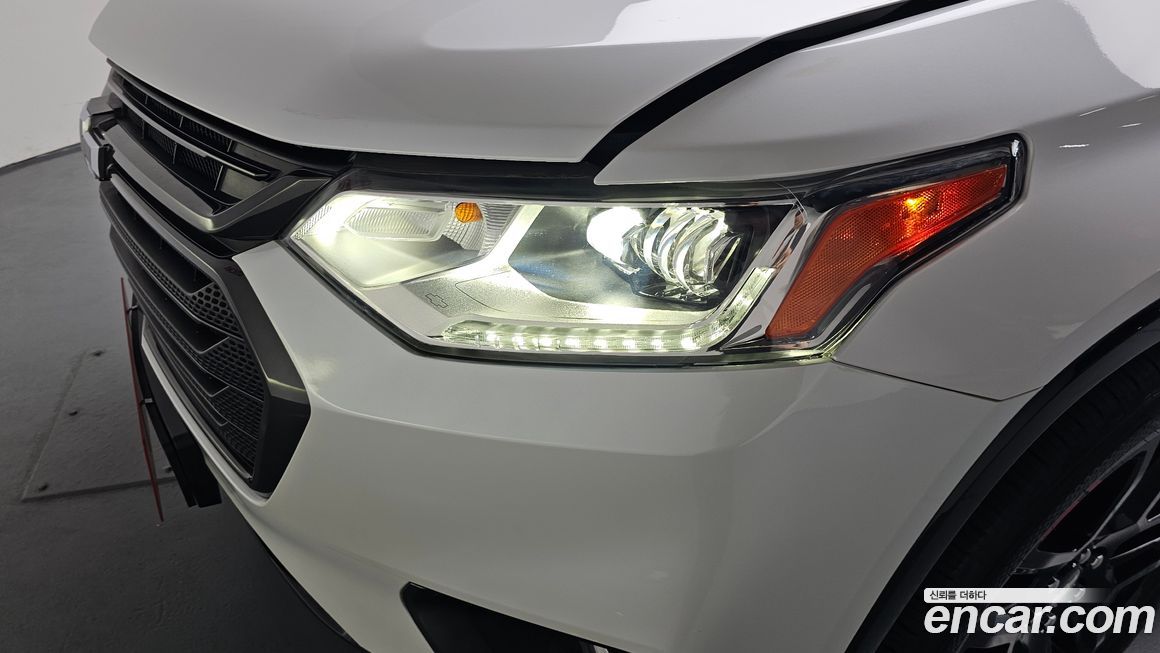 ChevroletGMDaewoo Traverse 2021