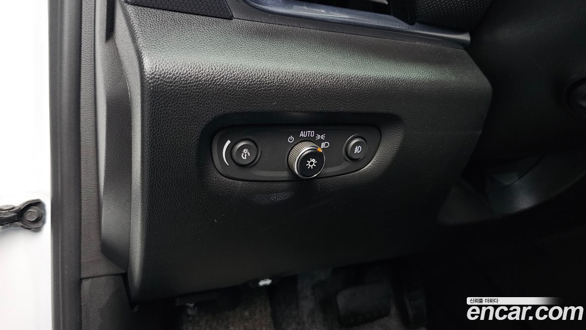 ChevroletGMDaewoo Traverse 2021
