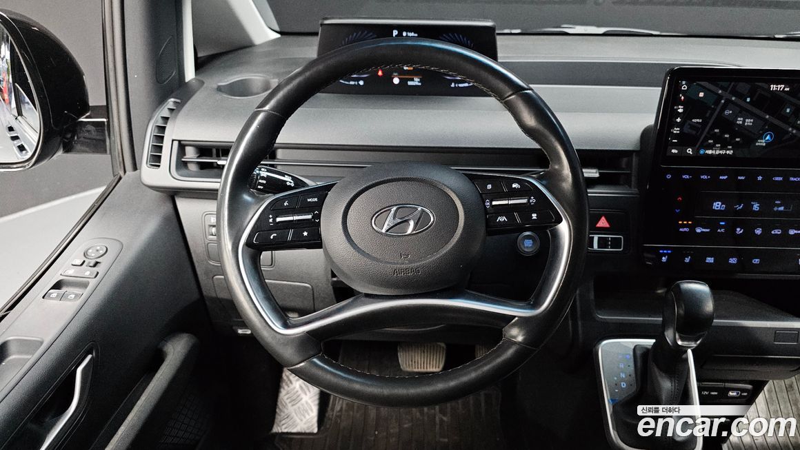 Hyundai Staria 2022