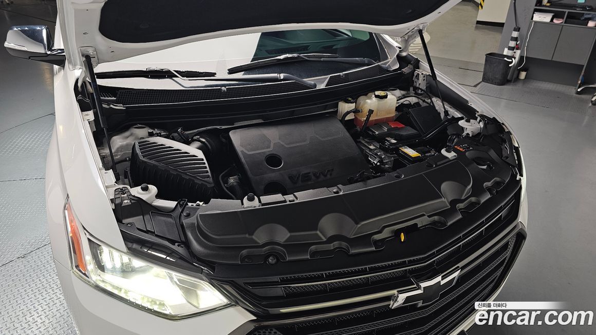 ChevroletGMDaewoo Traverse 2021