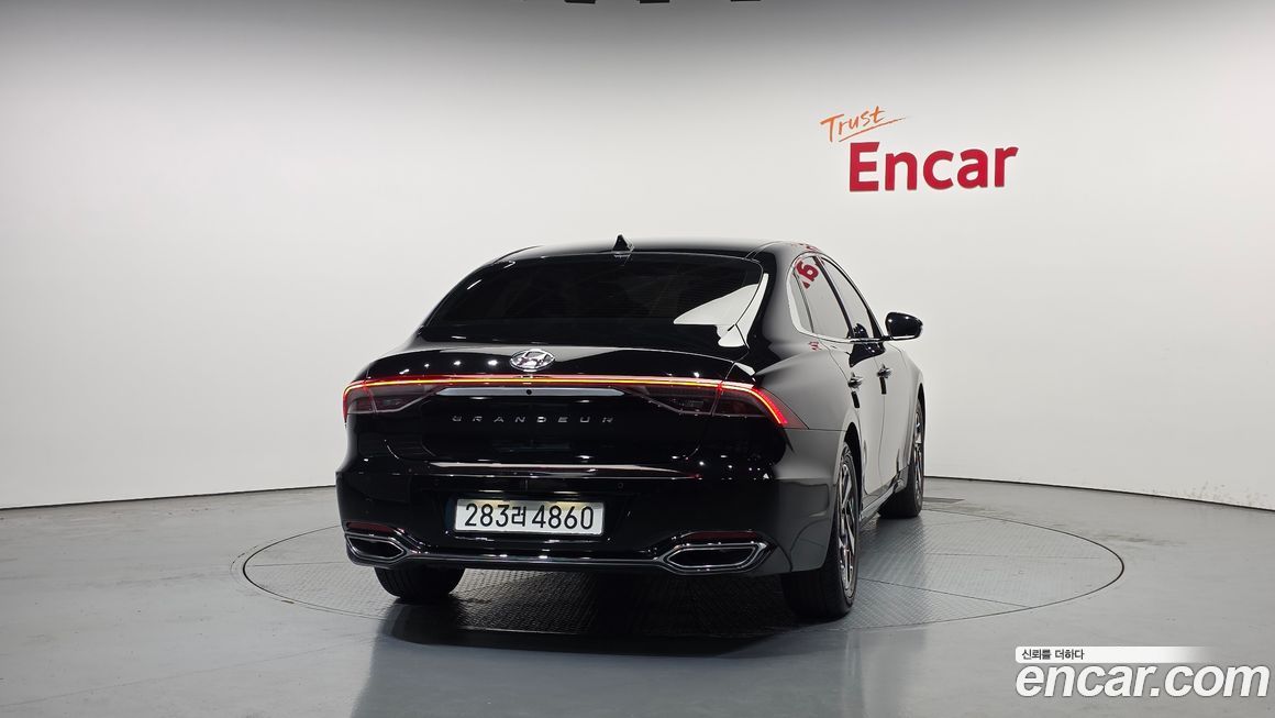 Hyundai Grandeur 2022