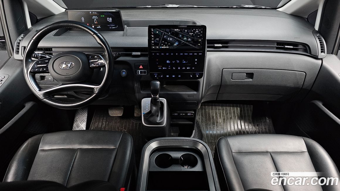 Hyundai Staria 2022