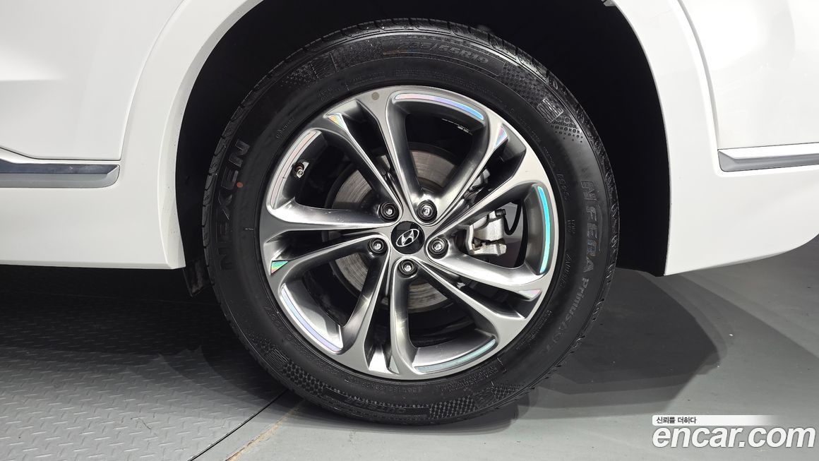Hyundai Santafe 2020