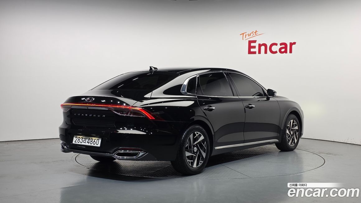 Hyundai Grandeur 2022