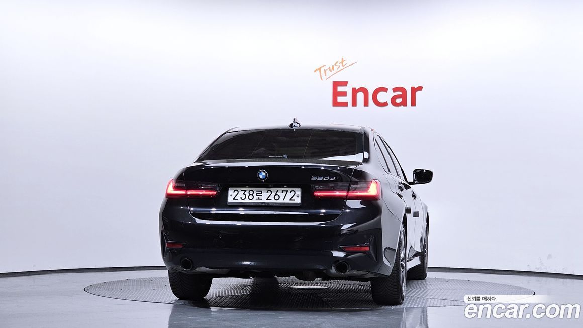 BMW 3-Series 2019