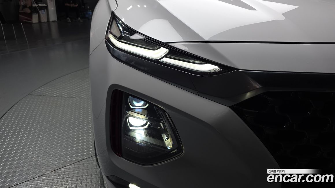 Hyundai Santafe 2020