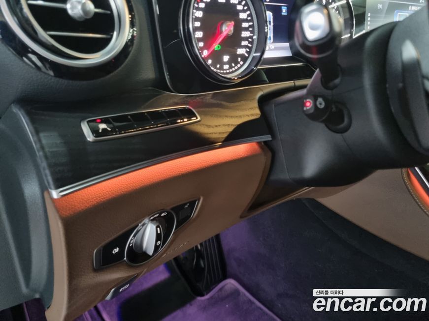 Mercedes-Benz E-Class 2020