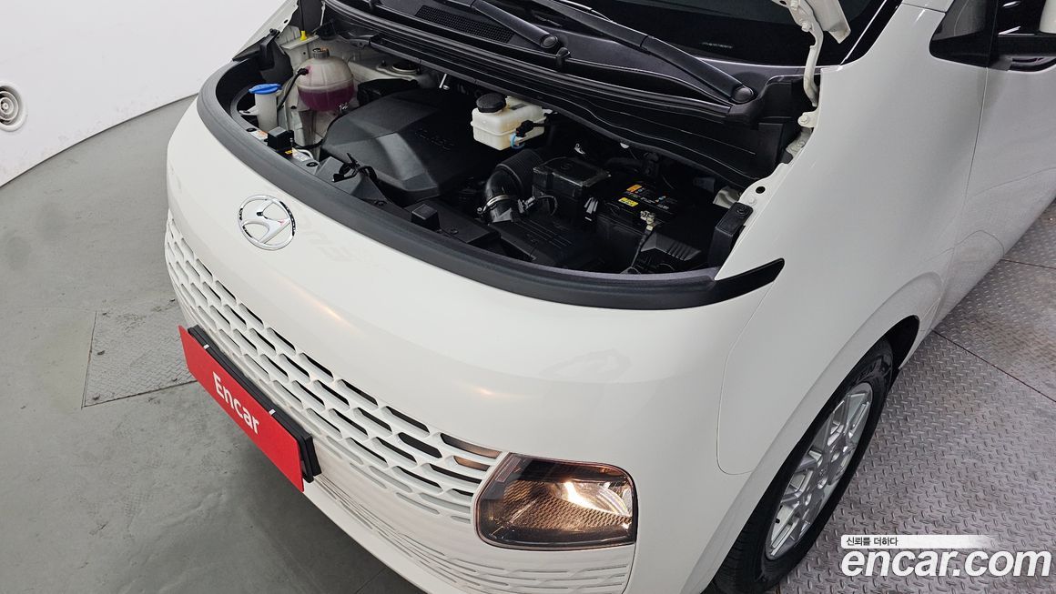 Hyundai Staria 2022