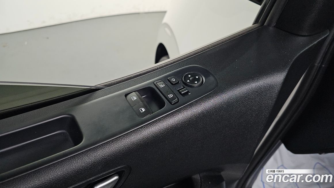 Hyundai Staria 2022