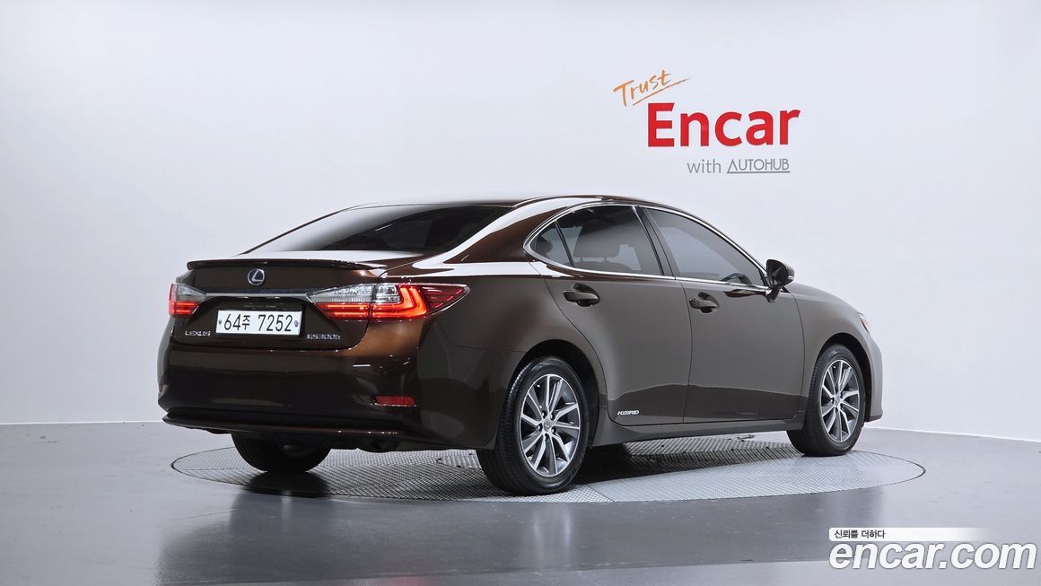 Lexus ES 2018