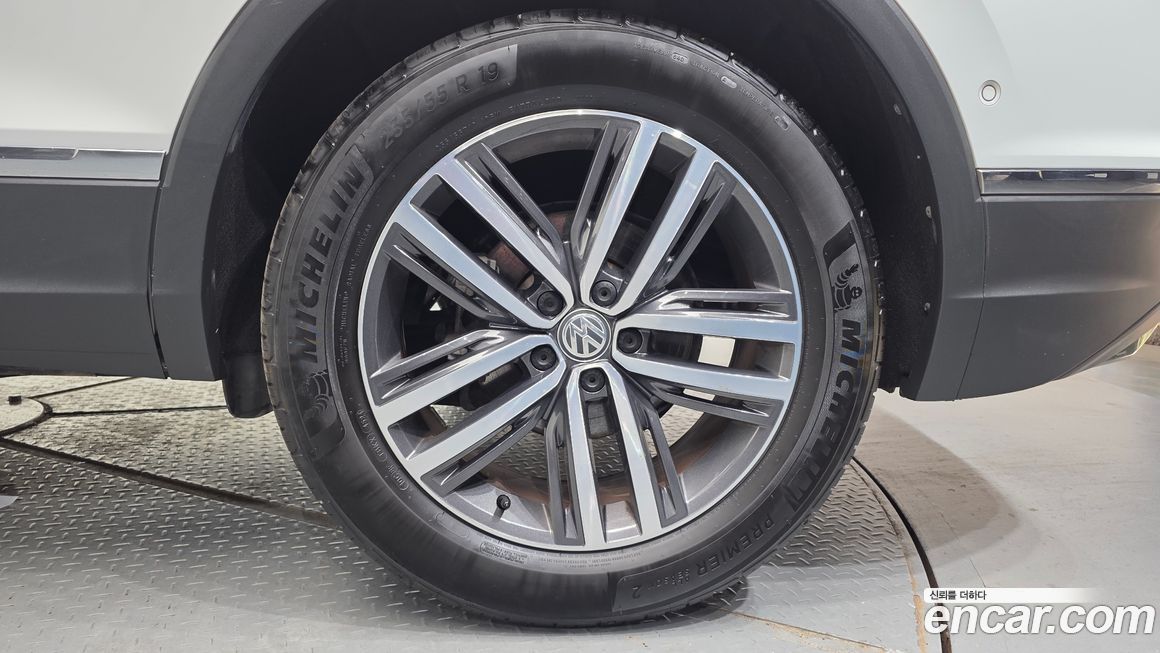 Volkswagen Tiguan 2020