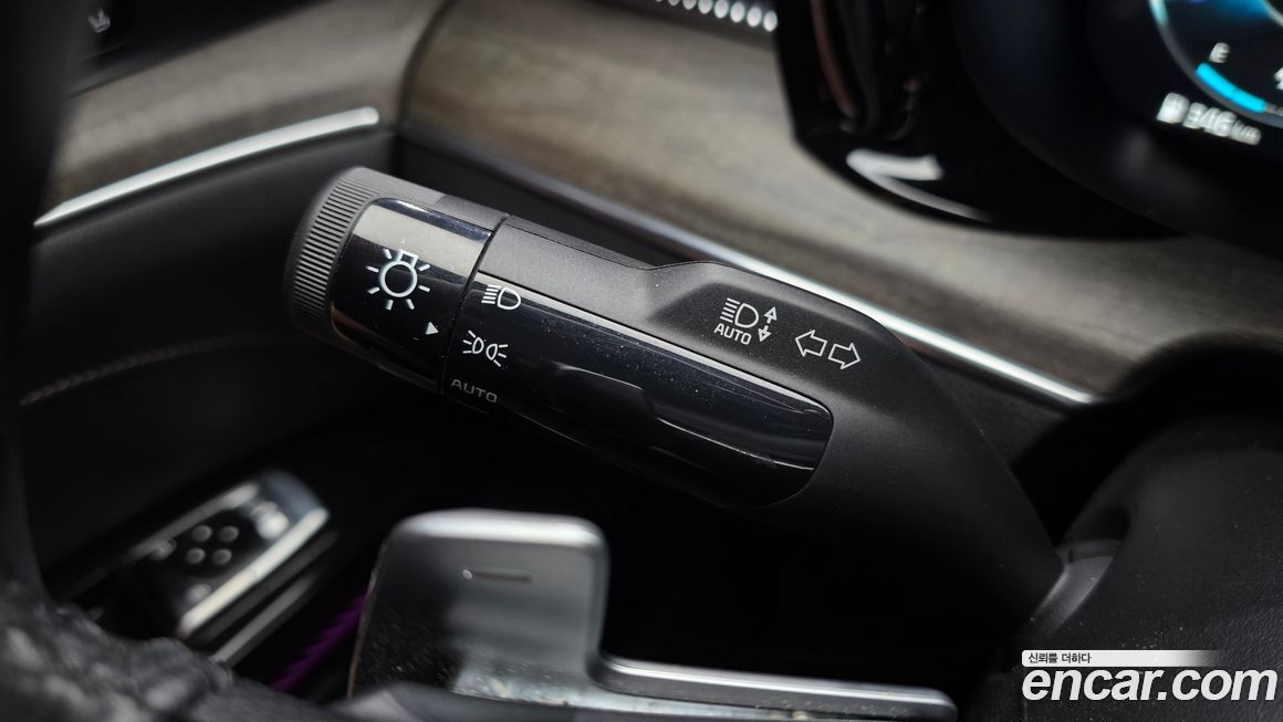 Kia K5 2023