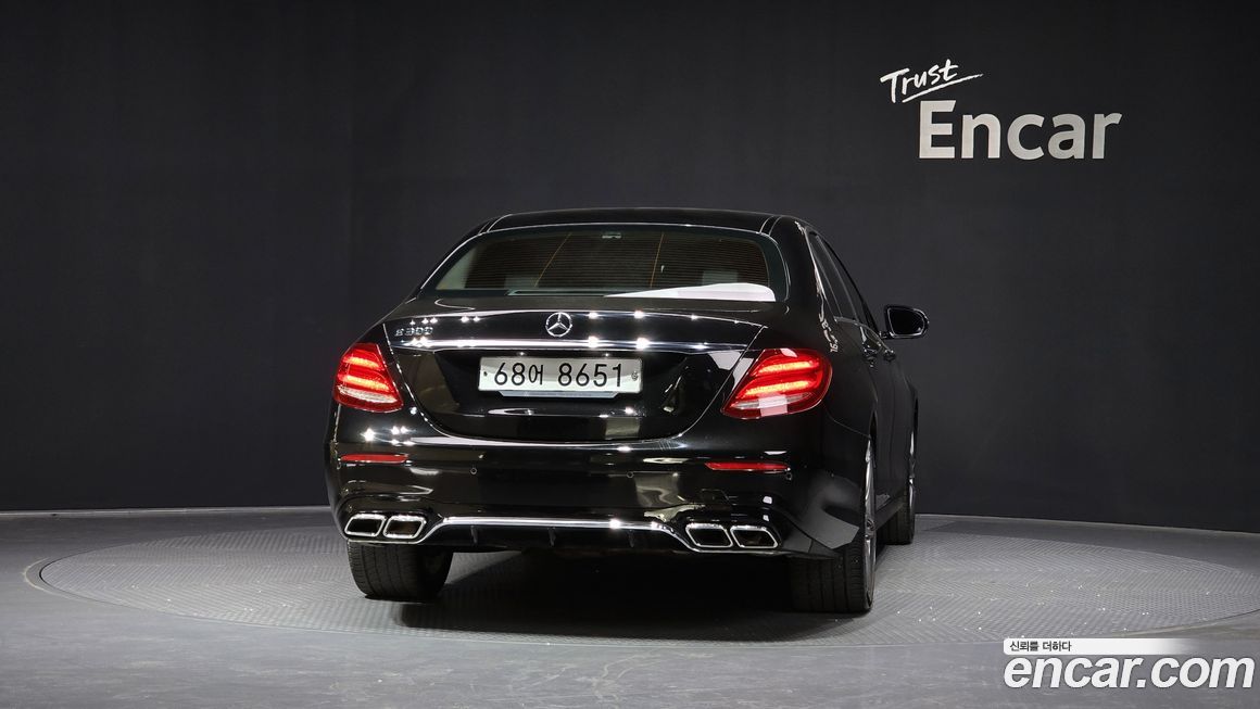 Mercedes-Benz E-Class 2019