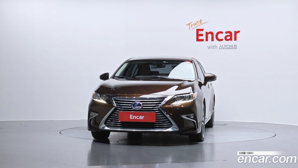 Lexus ES 2018