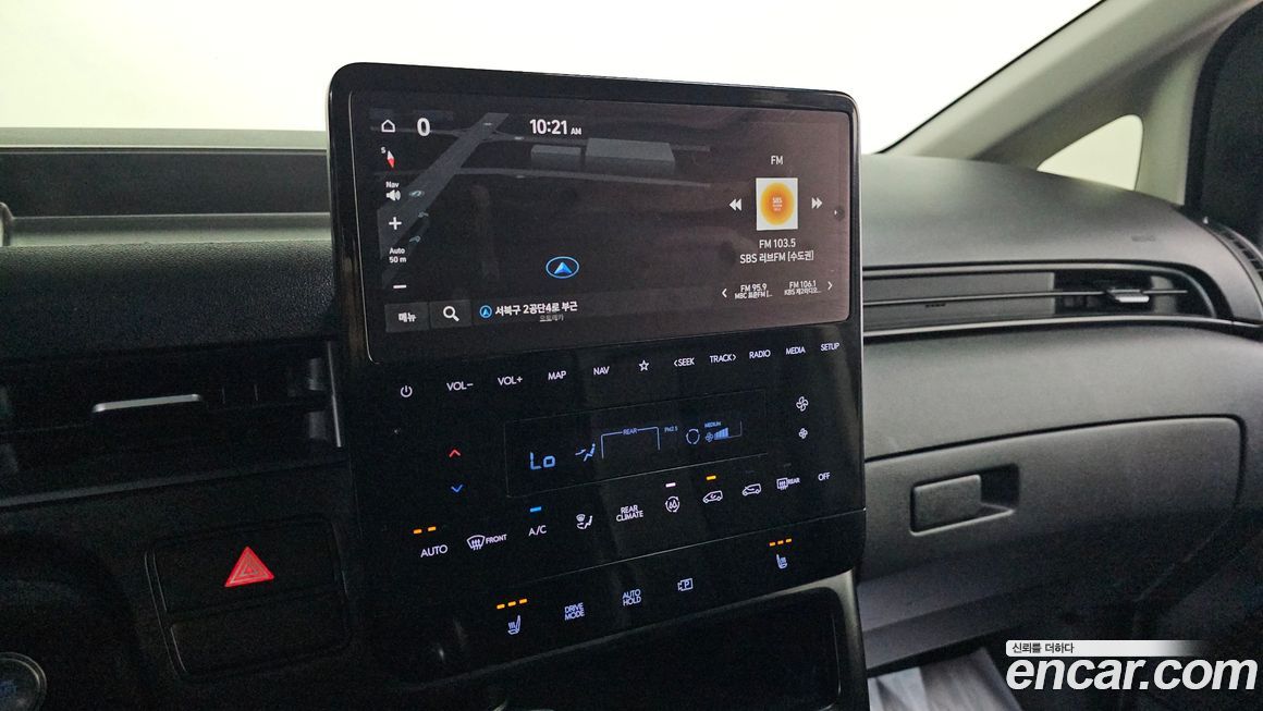 Hyundai Staria 2022