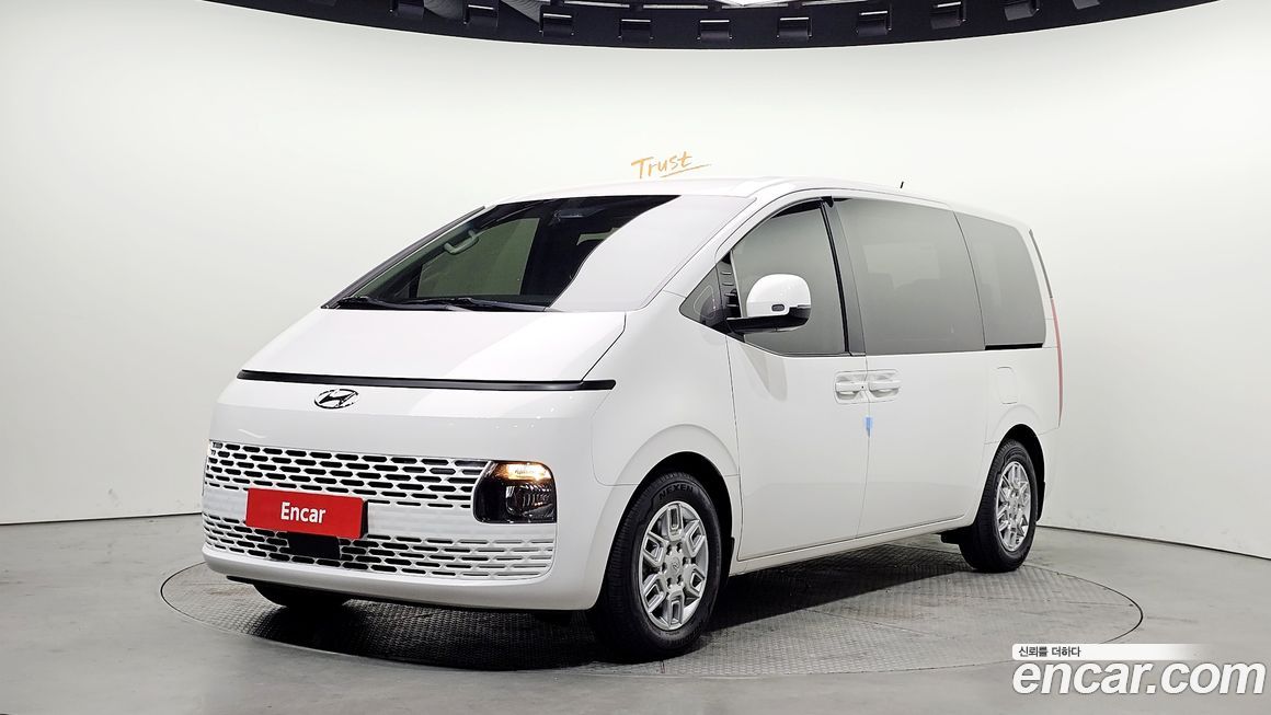 Hyundai Staria 2022