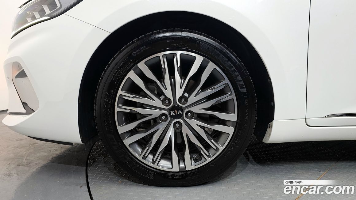 Kia K7 2020