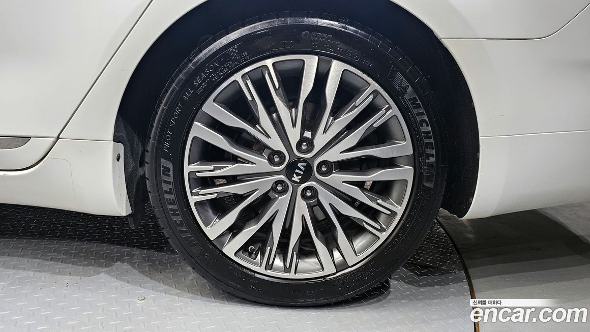 Kia K7 2020