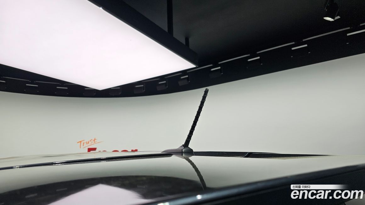 Hyundai Staria 2025