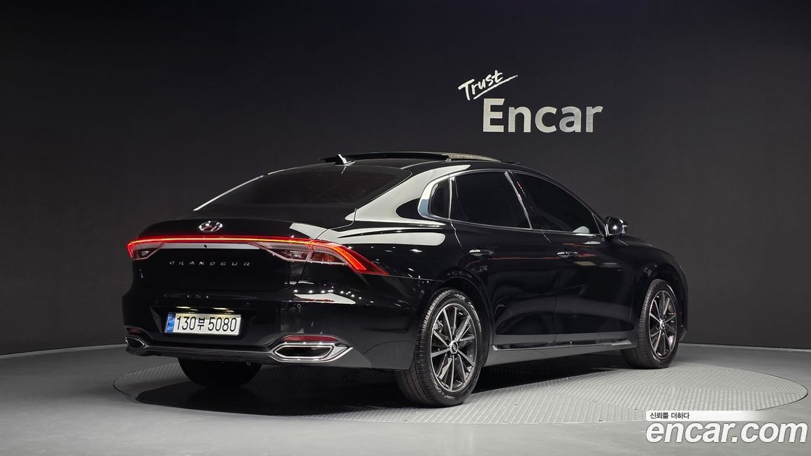 Hyundai Grandeur 2022