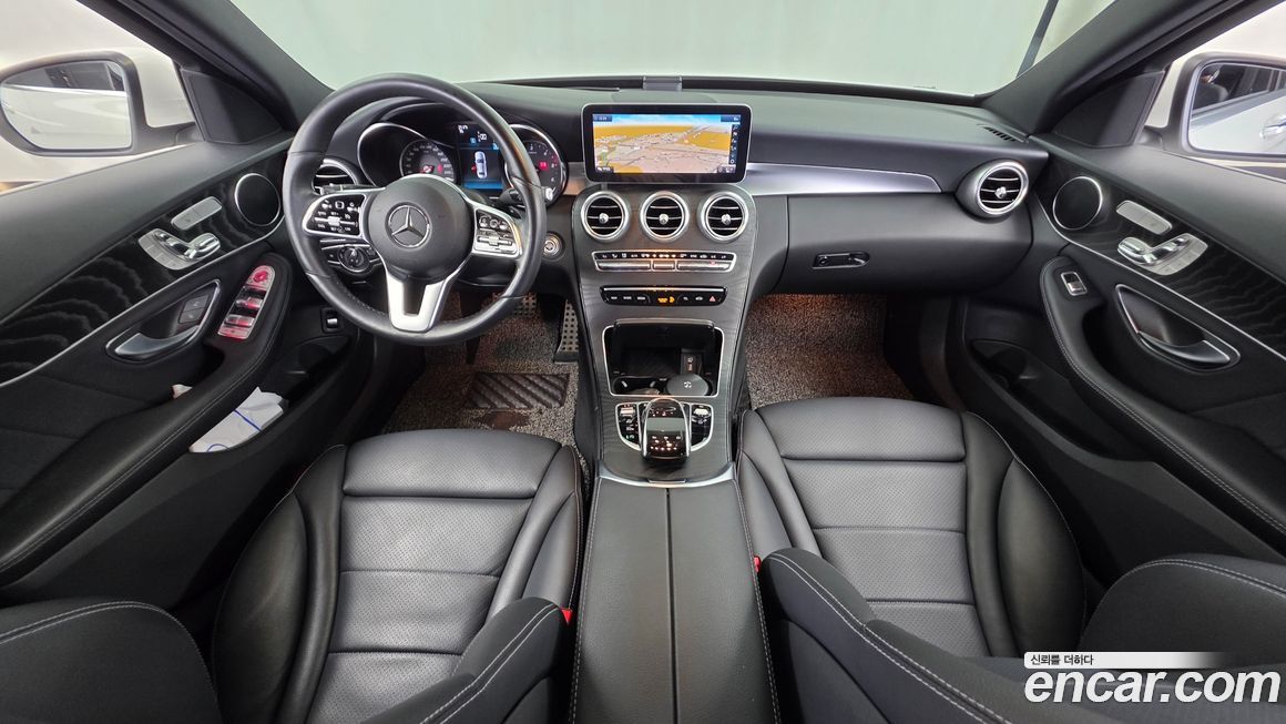 Mercedes-Benz C-Class 2019