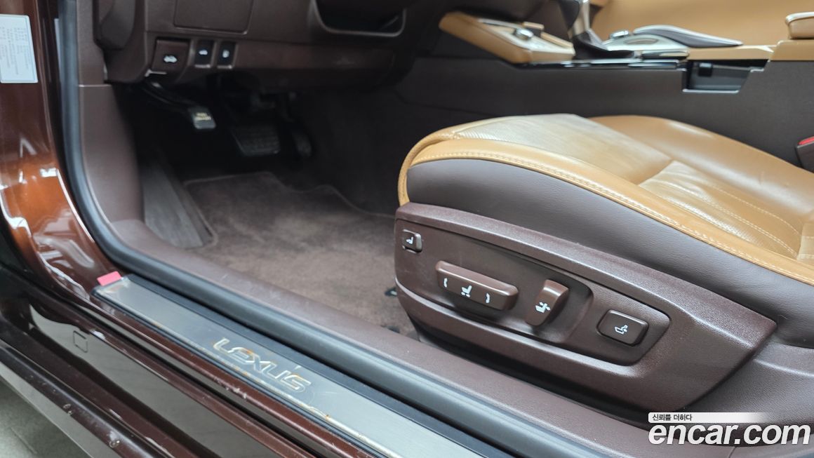 Lexus ES 2018