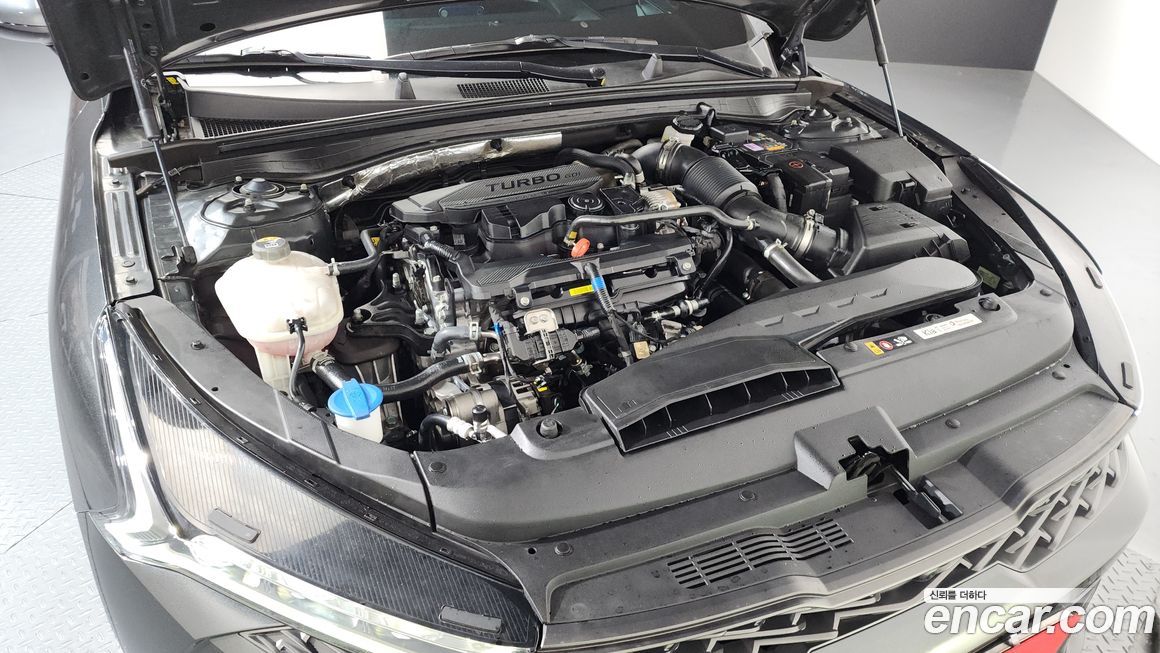 Kia K5 2023