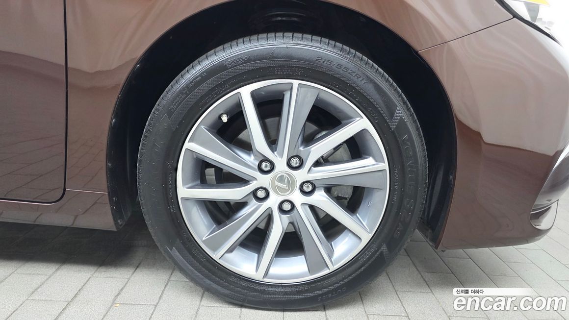 Lexus ES 2018