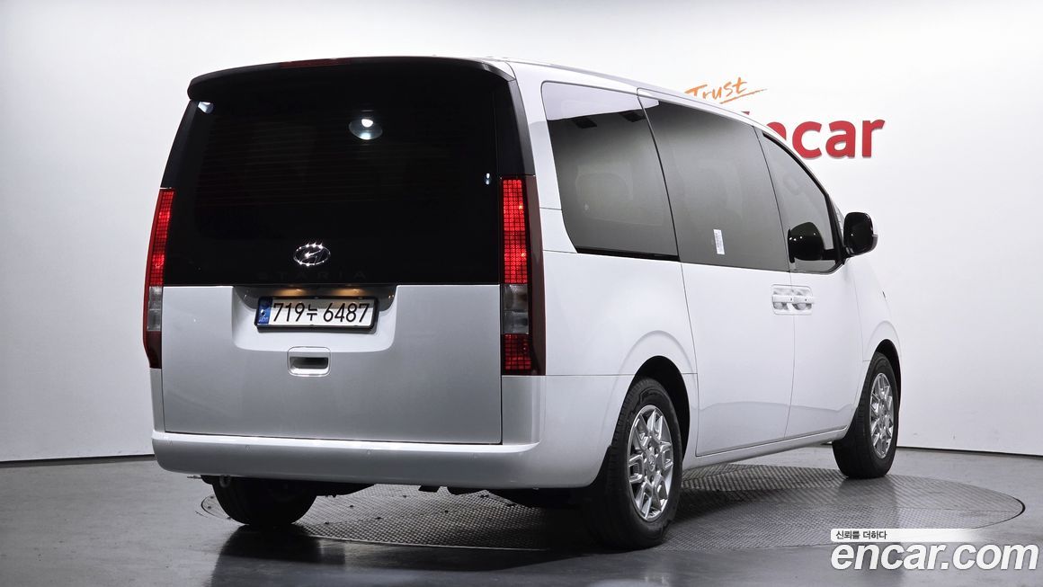 Hyundai Staria 2023