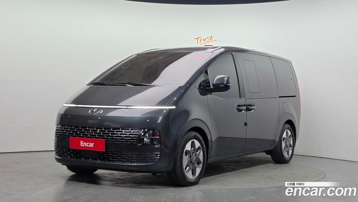 Hyundai Staria 2022