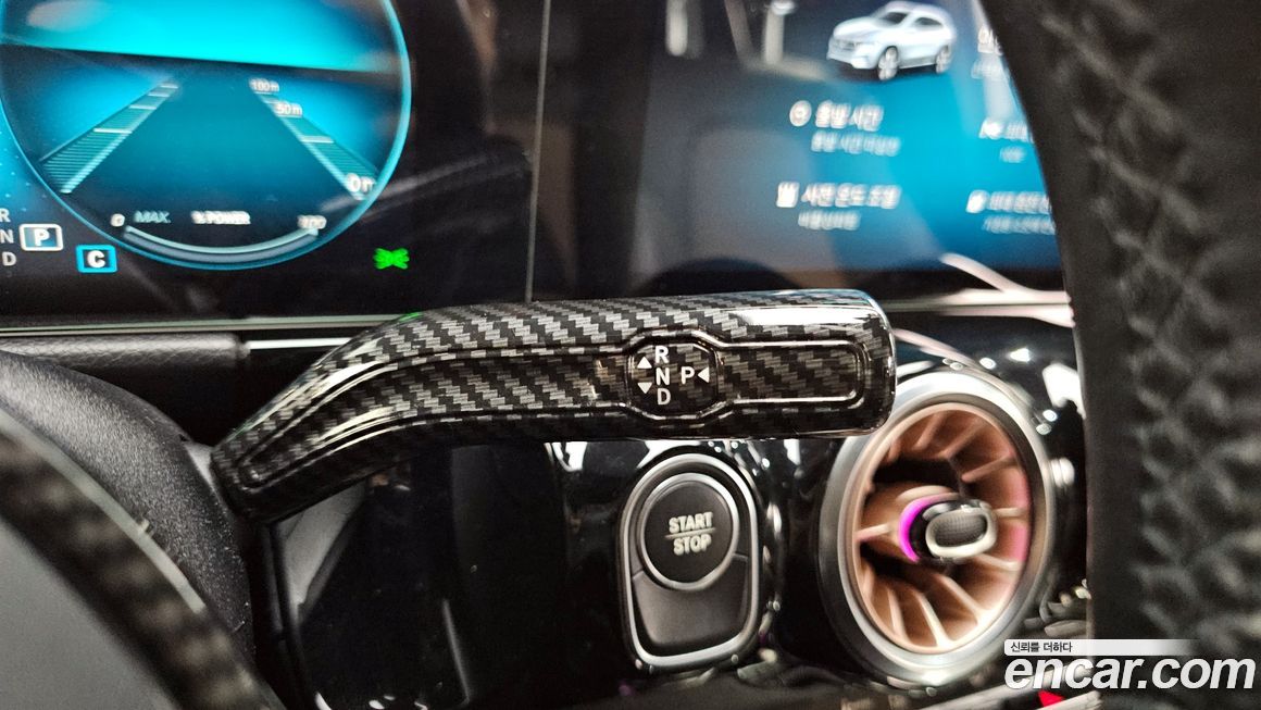 Mercedes-Benz EQA 2021