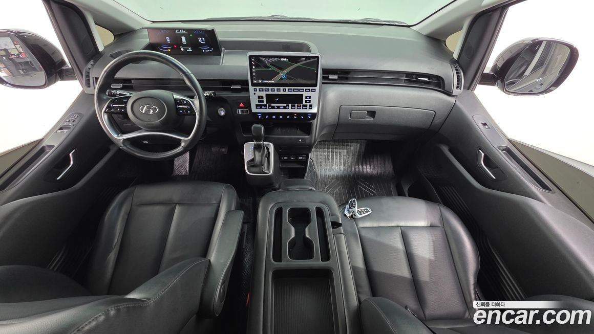 Hyundai Staria 2022