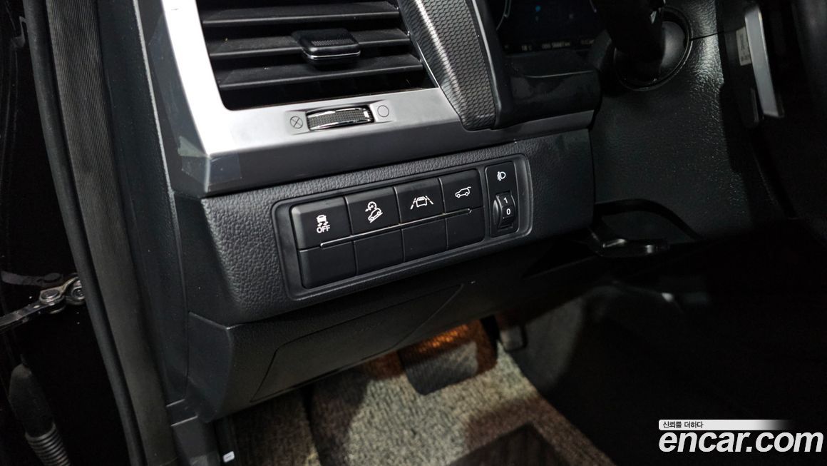 KG_Mobility_Ssangyong Rexton 2021