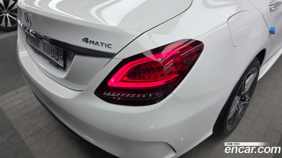 Mercedes-Benz C-Class 2019