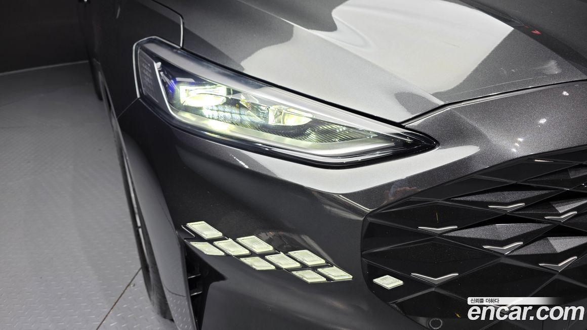 Kia K8 2023