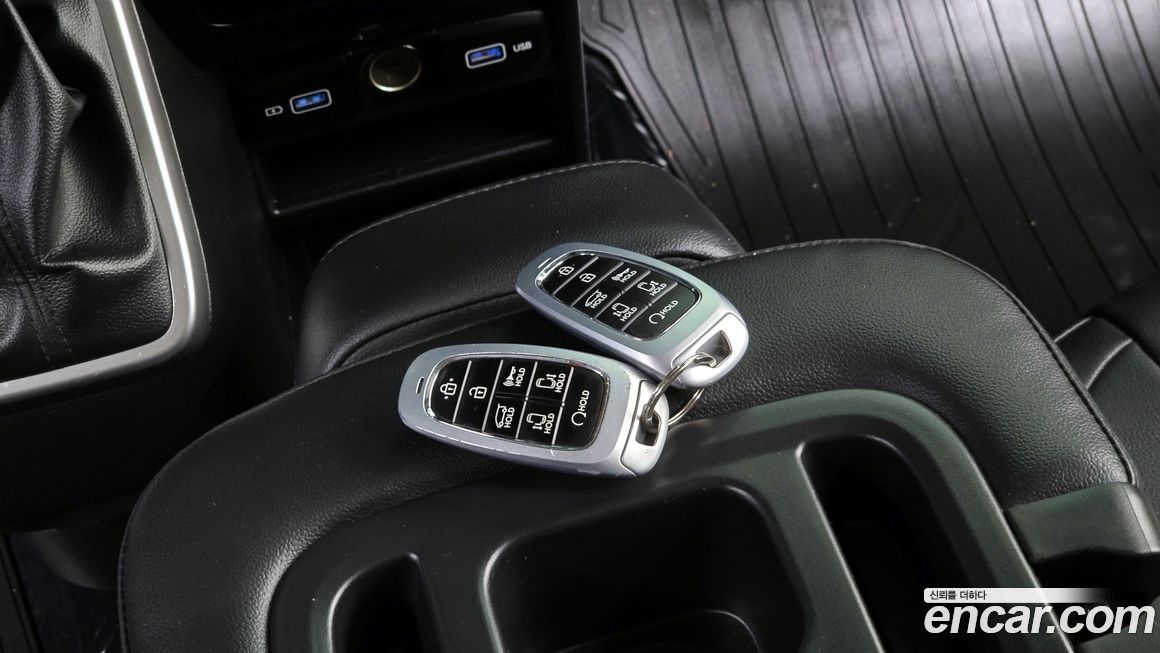 Hyundai Staria 2023