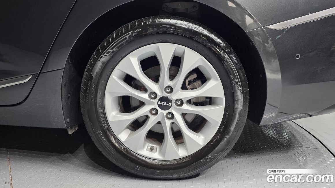 Kia K8 2023