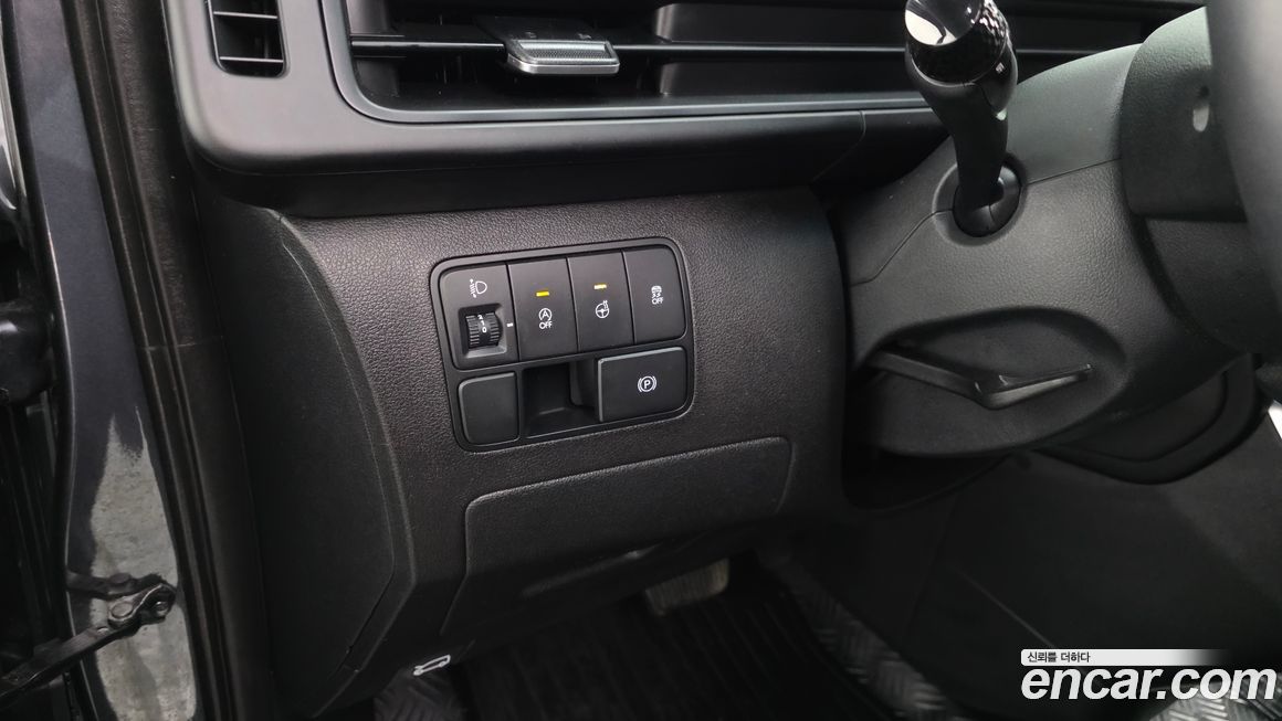 Hyundai Staria 2022