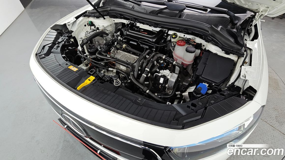 Mercedes-Benz EQA 2021