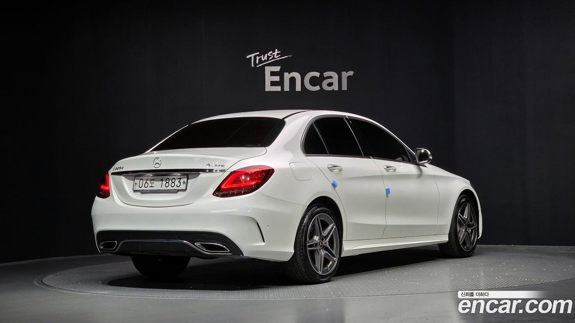 Mercedes-Benz C-Class 2019