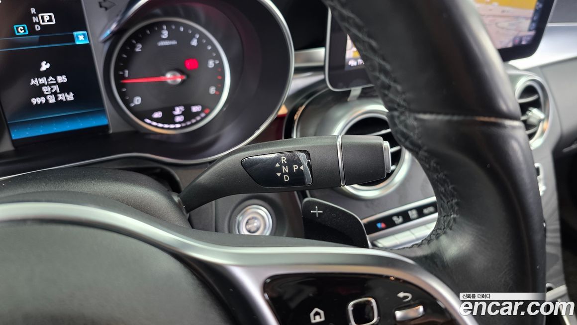 Mercedes-Benz C-Class 2019
