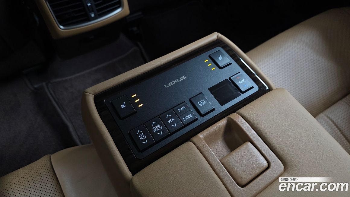 Lexus ES 2018