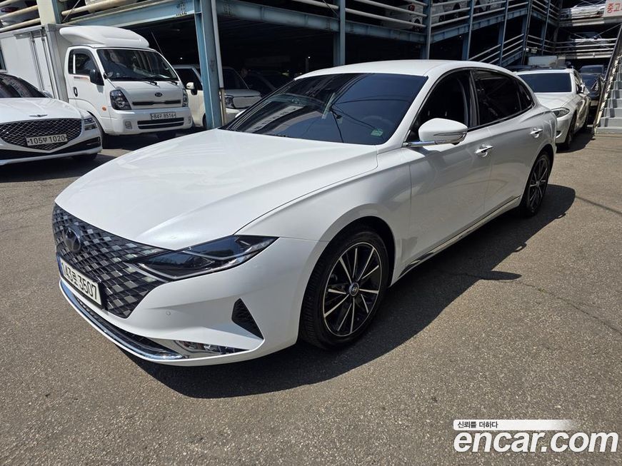 Hyundai Grandeur 2022