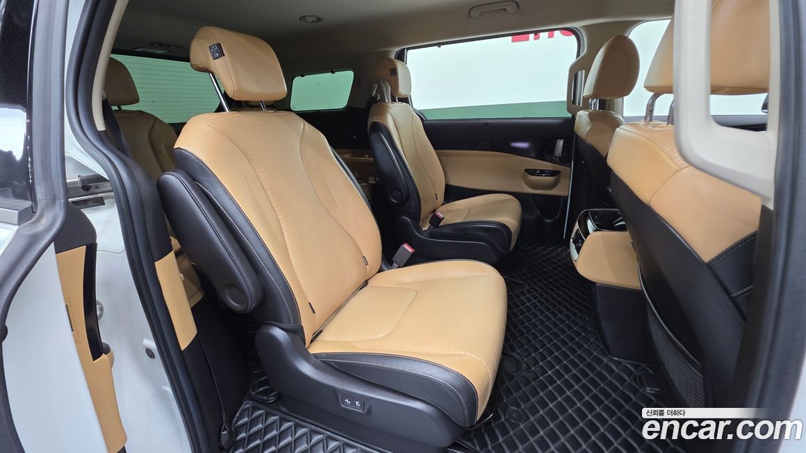 Kia Canival 2021