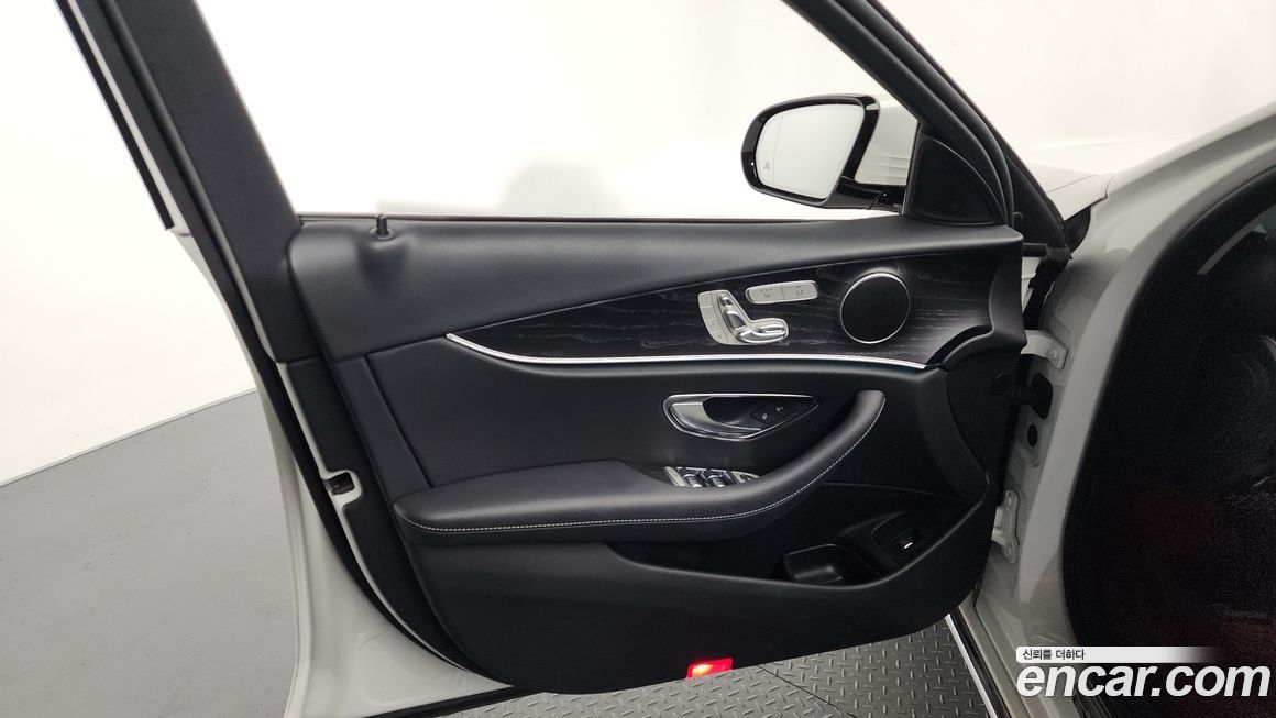 Mercedes-Benz E-Class 2018