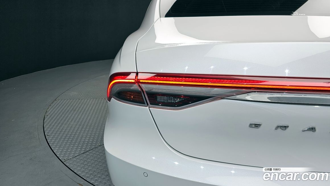 Hyundai Grandeur 2022